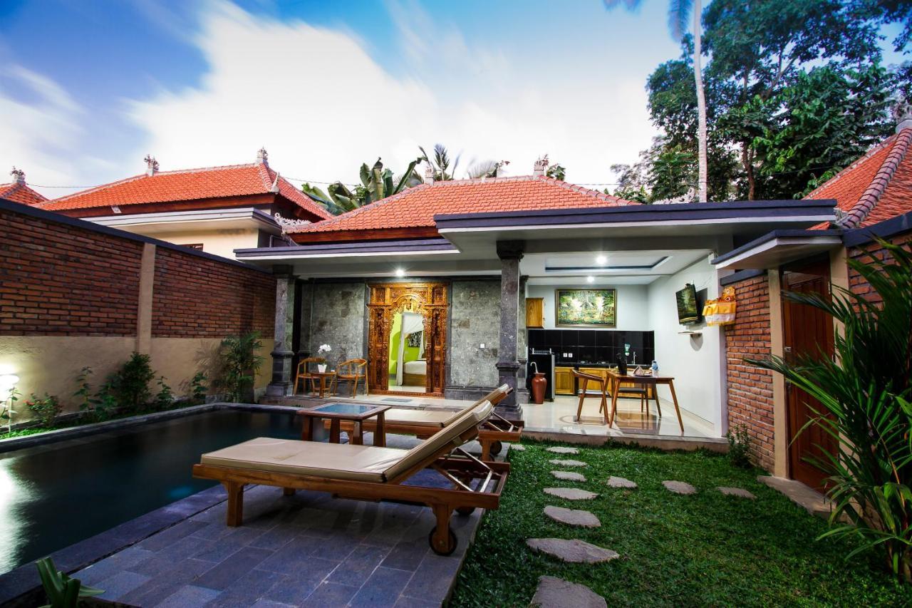 Ubud Suarga Private Pool Villa מראה חיצוני תמונה