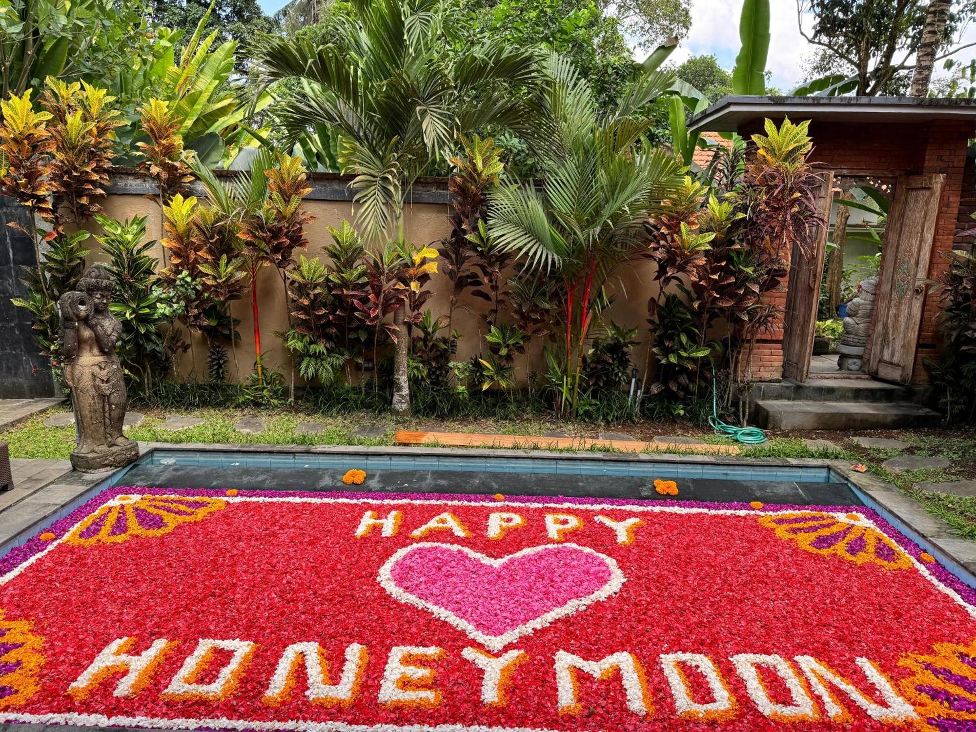 Ubud Suarga Private Pool Villa מראה חיצוני תמונה